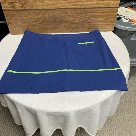 Empowered Performance blue/green pleated golf skort size 22 NWT - Picture 6 of 9